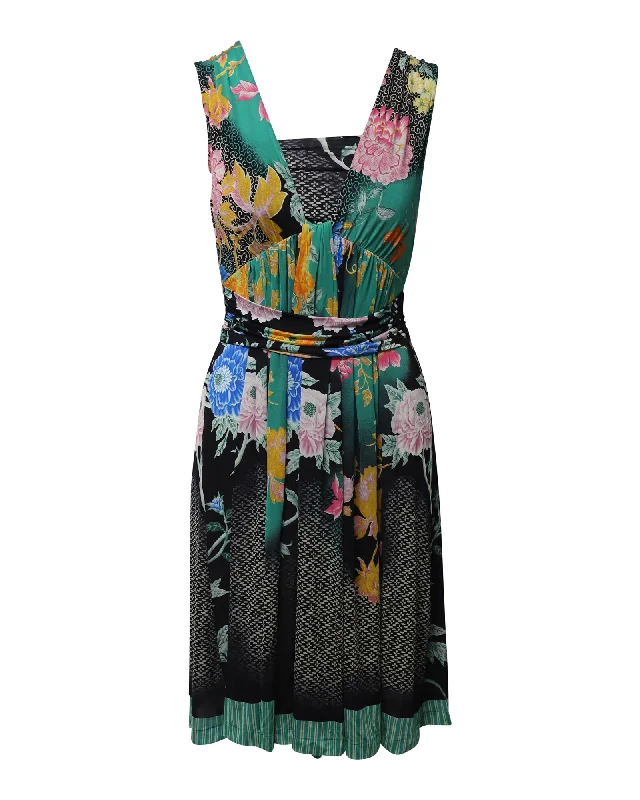 Etro V-Neck Printed Midi Dress in Multicolor Nylon Elegant Maxi-Midi Hybrid Dress