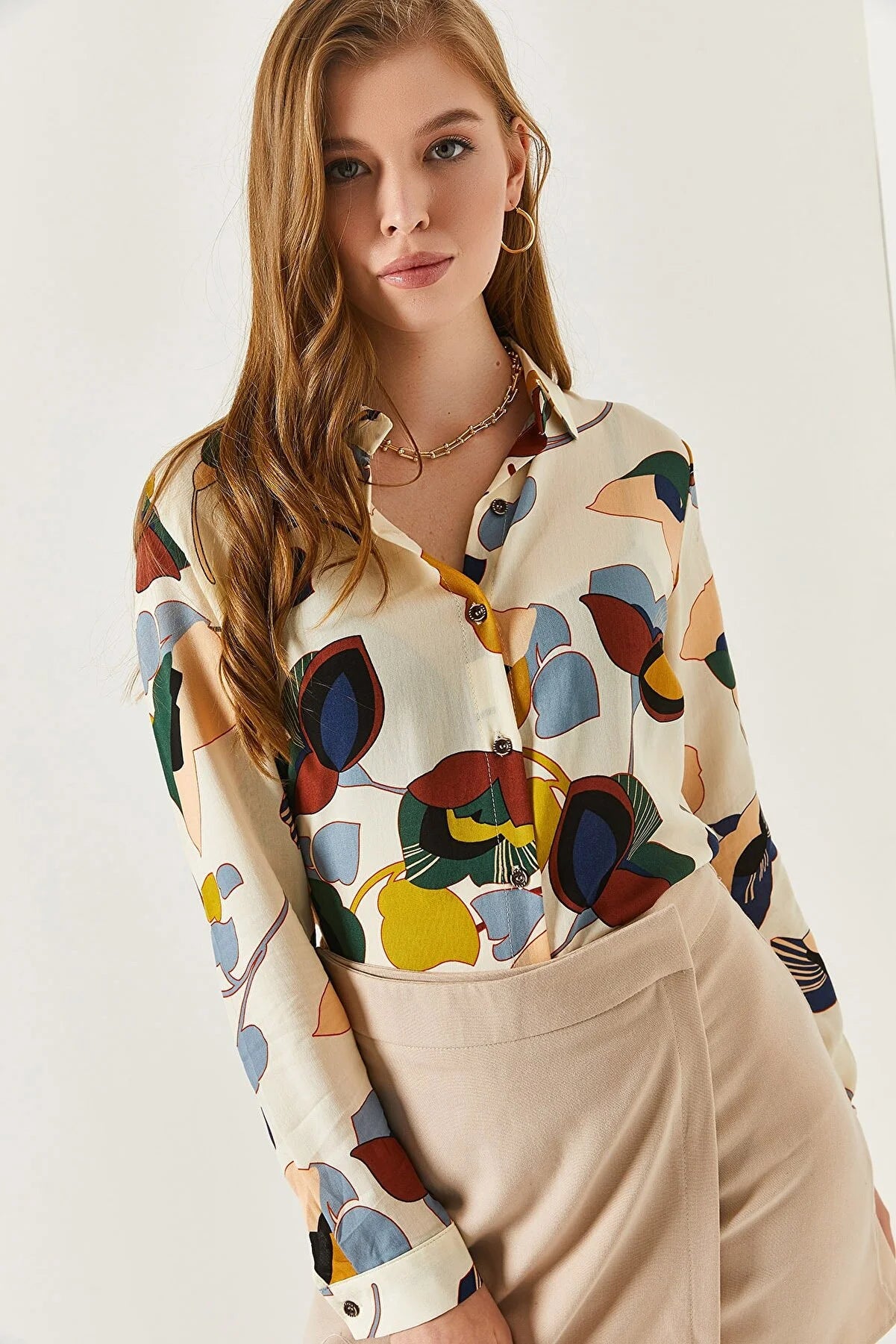 Armonika Women's Cream Patterned Long Sleeve Shirt Relaxed Fit Short Blouse