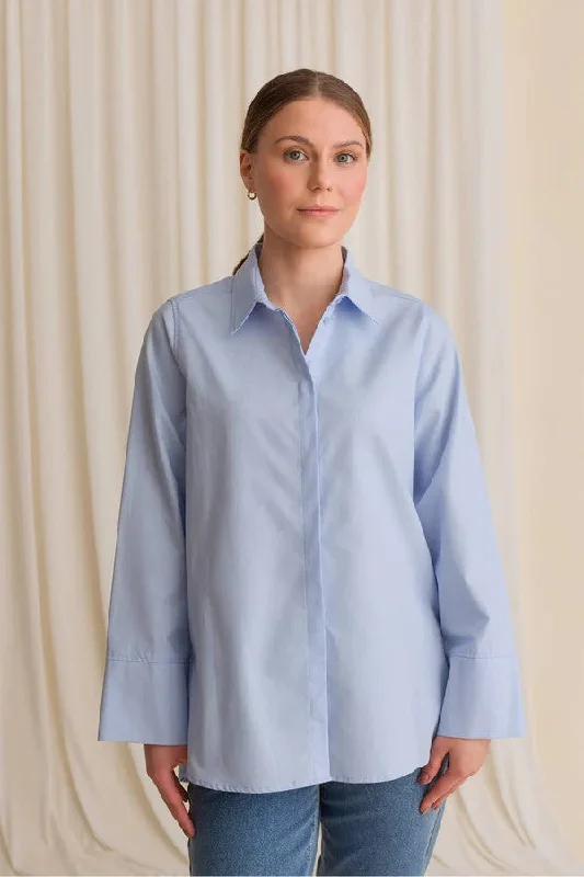 Karolina Cotton Shirt Light Blue Fashionable Button-Front Short Sleeve