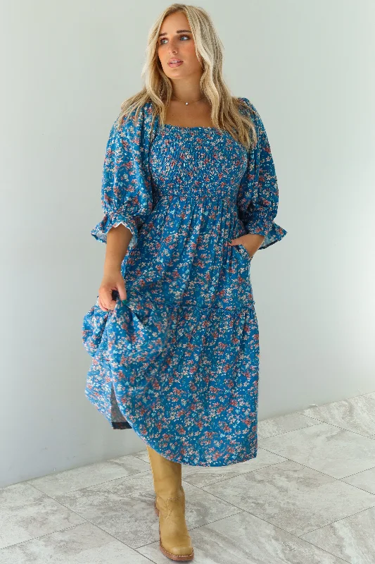 Do You Think Of Me Maxi Dress: Blue/Multi Floral Elegant Maxi Dress with Belt