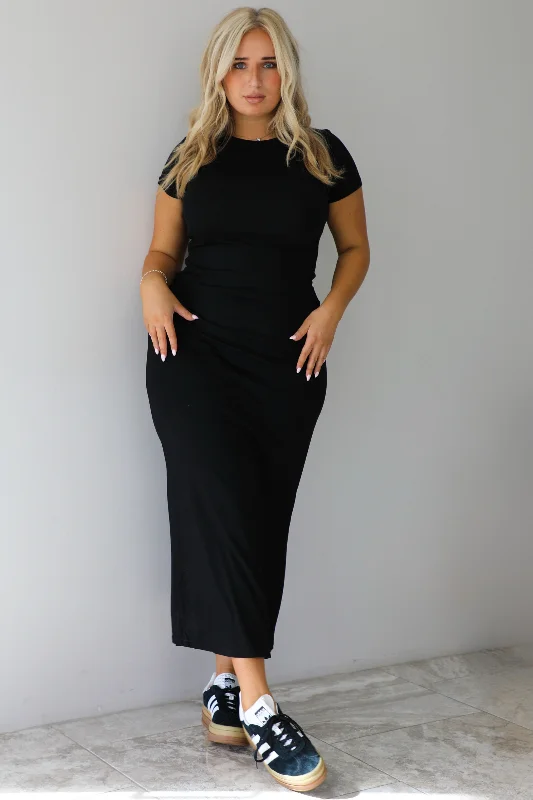 Hold My Hand Maxi Dress: Black Comfortable Maxi Dress with Slits