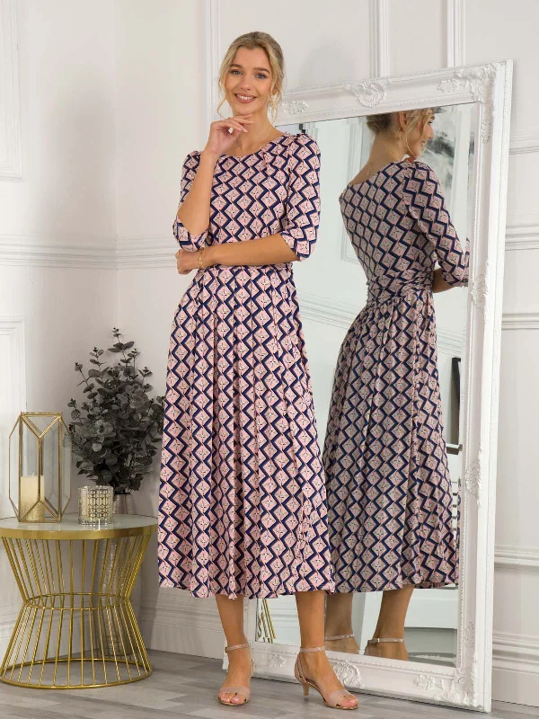 Jolie Moi Sienna 3/4 Sleeved Maxi Dress, Pink Birds Comfortable Maxi Dress with Sleeves