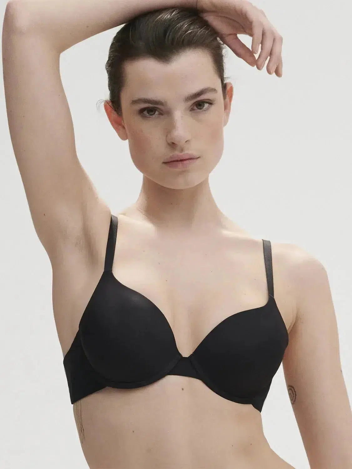 Black Essential Padded Plunge Bra Strapless Support Bra