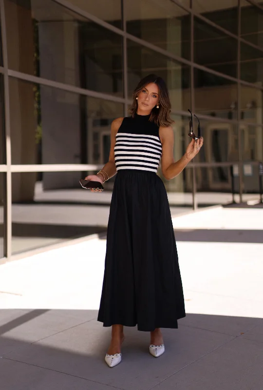 London Maxi Dress Cozy Knitted Maxi Dress