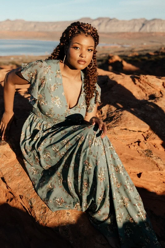 Lynlee Metallic Maxi Dress | Eucalyptus Classic Strapless Maxi Dress