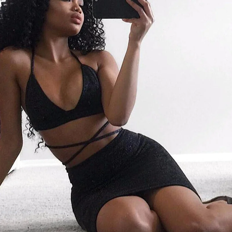 Sexy Women Sequin Dresses Bandage Style Solid Color Halter Belt Sleeveless Clubwear Women Mini Dresses Hot Selling Stylish Floral Print Mini Dress