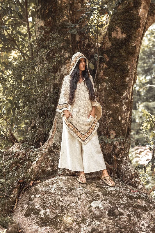 VECHO Poncho Beige Womens Hooded Vegan Textured Cotton with Hood Block Printed Tribal Pattern Gypsy Festival Boho ceremony ritual AJJAYA Hoodie with Emblem Brand Identity VECHO Poncho Beige Womens Hooded Vegan Textured Cotton with Hood Block Printed Tribal Pattern Gypsy Festival Boho ceremony ritual AJJAYA Hoodie with Emblem Brand Identity