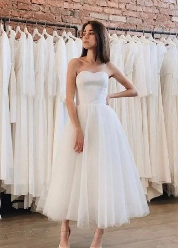 Backless Strapless A-Line Short Bridal Gown with Tea-Length Tulle Skirt cashmere skirt soft